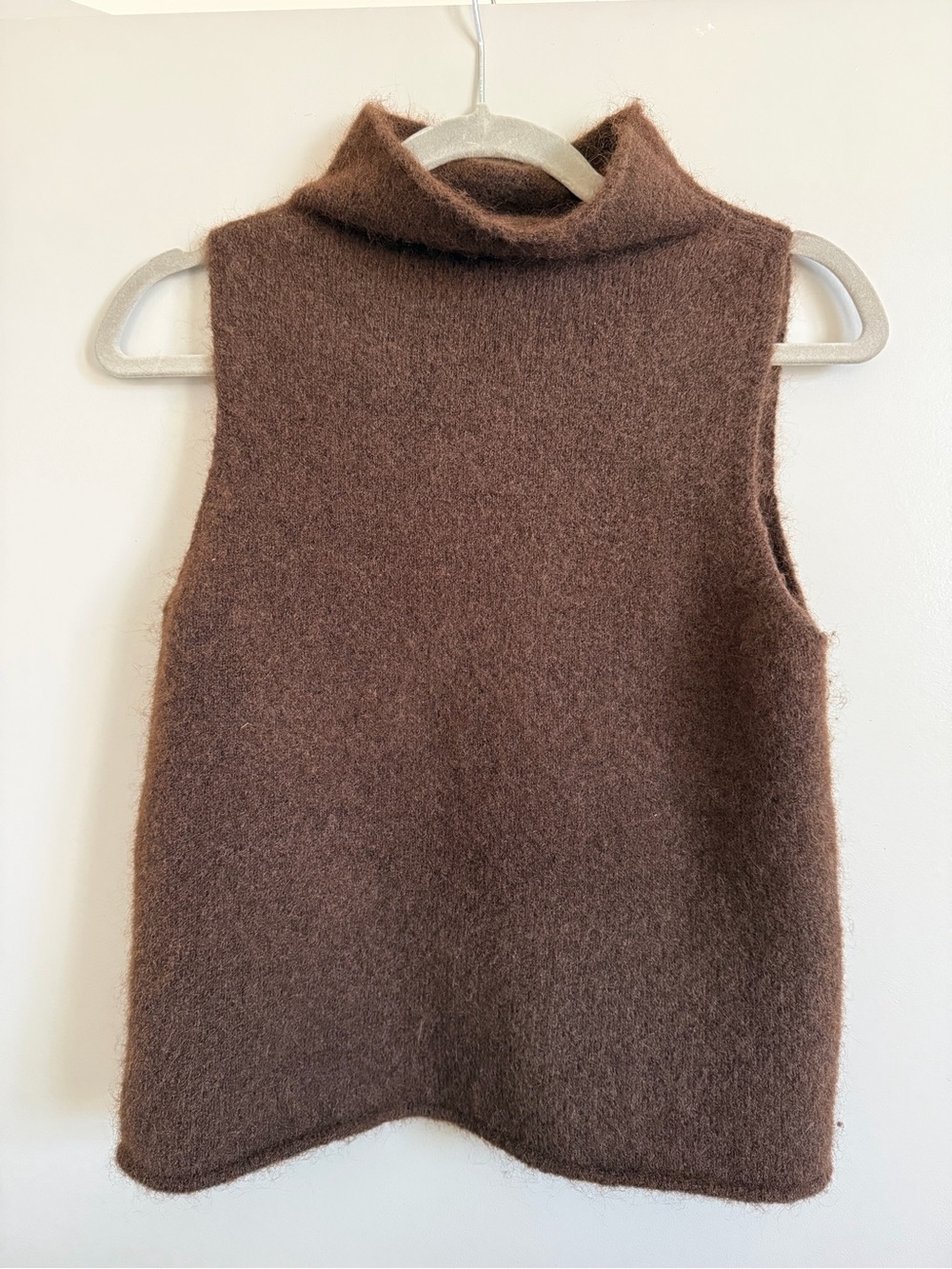 Brown Sleeveless Turtleneck Sweater Top